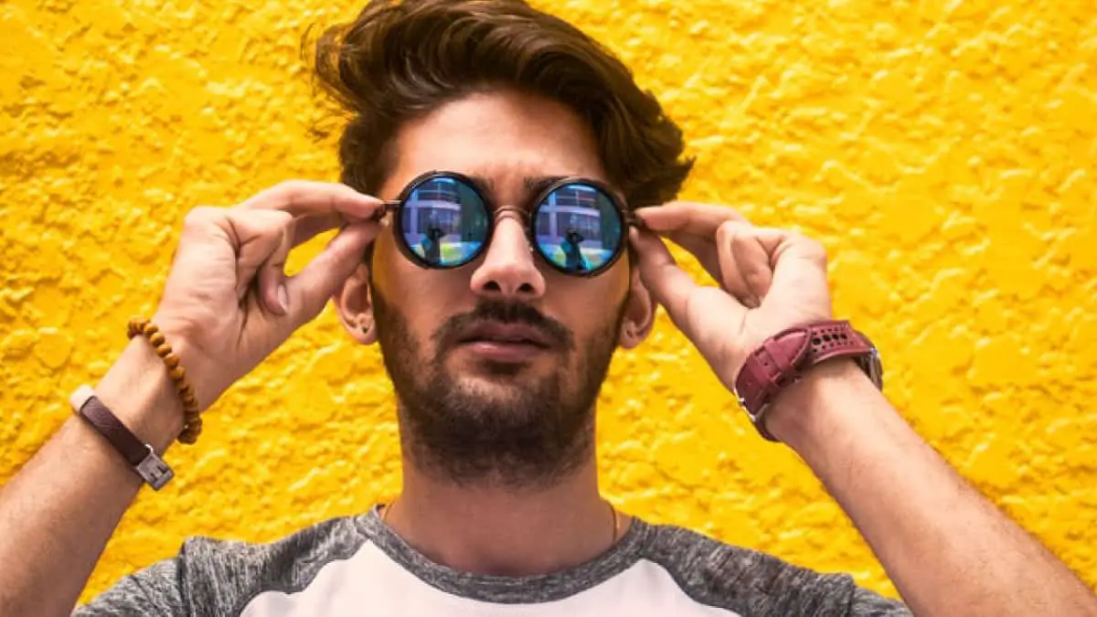 10 Stylish Sunglasses for Men To Flaunt This Summer | Men sunglasses  fashion, Mens sunglasses fashion, Red sunglasses men