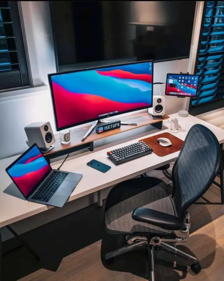 30 Best PC Desk Setups In 2024 How To Set Up Your Desk For Maximum
