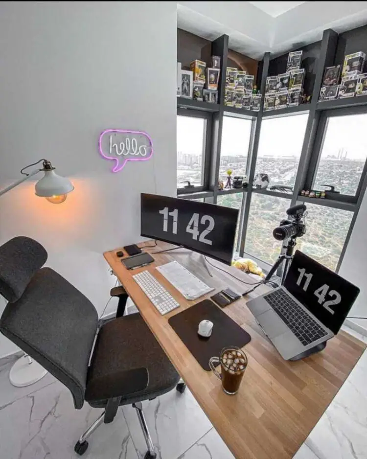 20 Best PC Desk Setups In 2021 How To Set Up Your Desk For Maximum Productivity