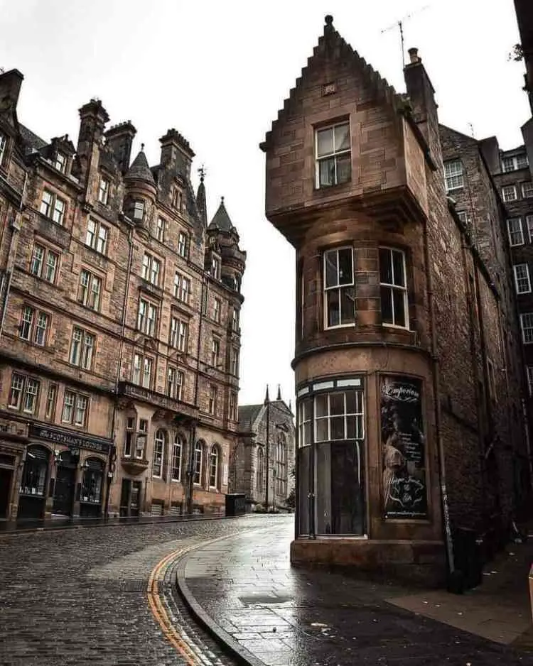 Harry Potter Edinburgh Sites that Makes a Real-World Hogwarts in Scotland