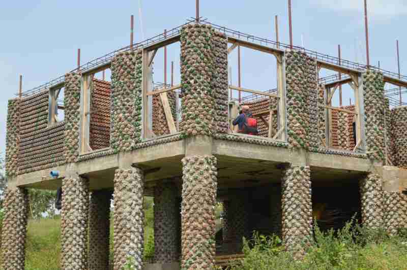 Discover how Nigerian houses are being built with 14,000 plastic bottles. Explore the benefits, challenges, and limitations of bottle houses as a sustainable and affordable housing solution. #SustainableLiving #AffordableHousing #EcoFriendlyLiving