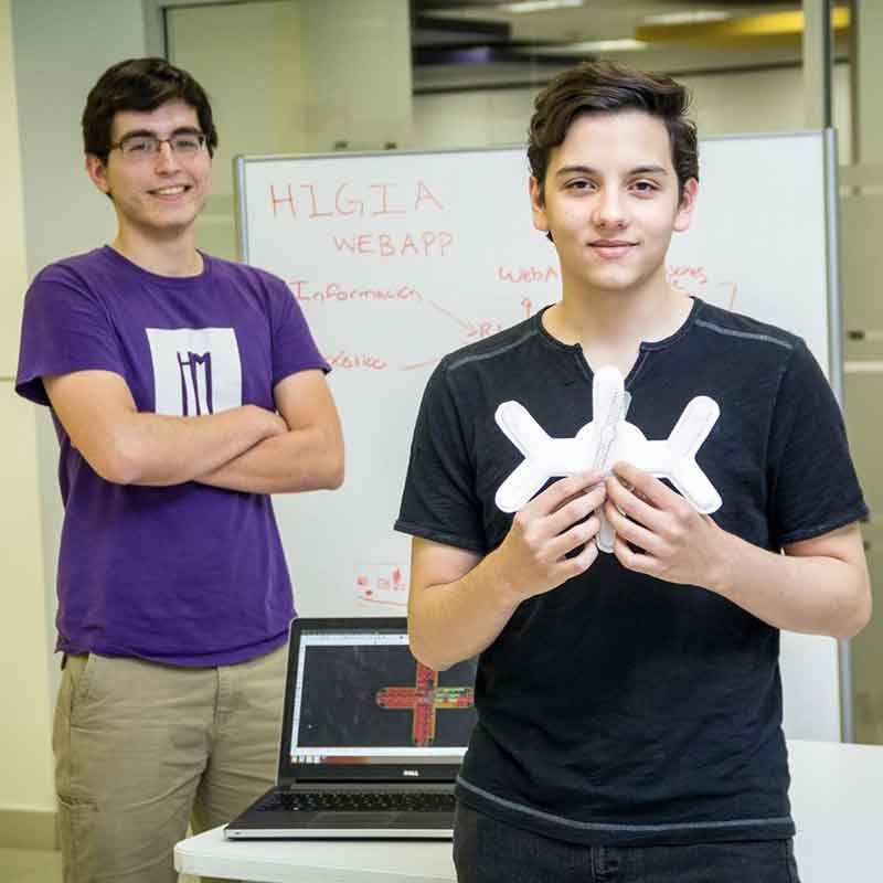 A Mexican Student Invented a Bra that detects Cancer or Tumors in the Breasts
