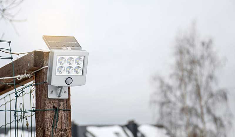 How Can I Charge Solar Lights In Winter More Effectively?