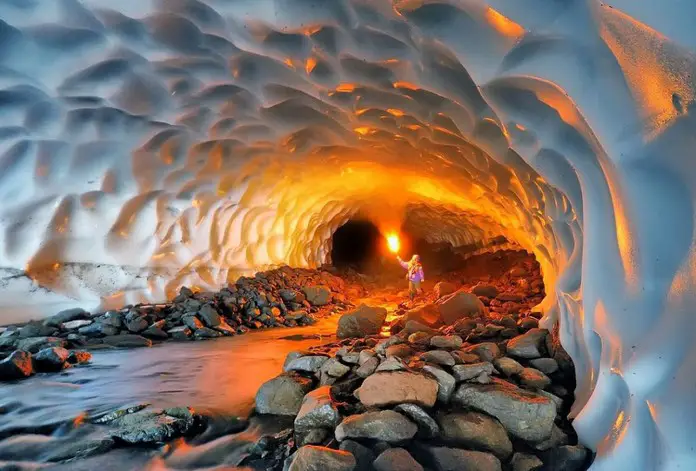 10 Places on Earth that Appear to be Like a Portal to the Underworld