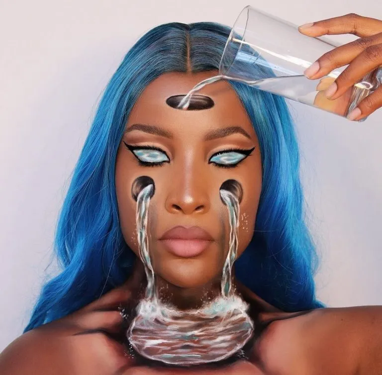 This Makeup Artist Creates Optical illusions on Her Face with Cosmetics, and her photos went viral