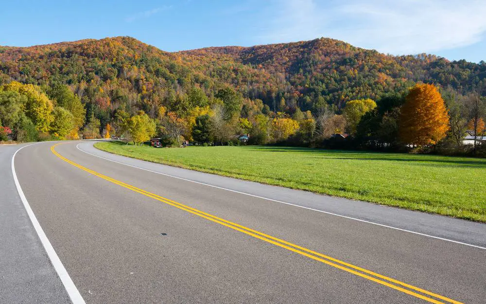 25 Most Amazing Road Trips Across the USA