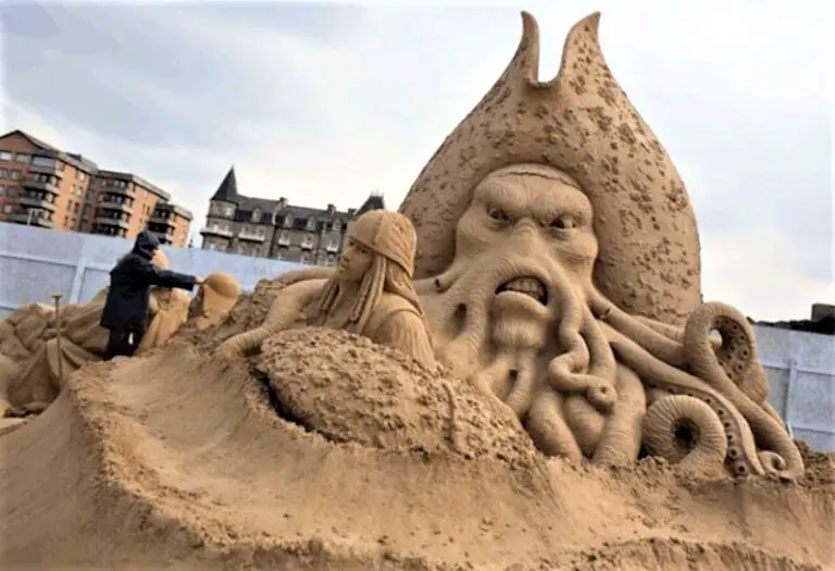 31 Amazing Sand Sculptures Spotted in Sand Castle Contests held across the World