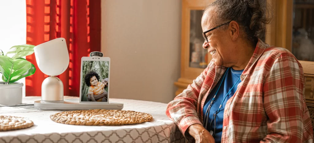 Robots will be Provided to Elderly New Yorkers to Help Relieve Loneliness