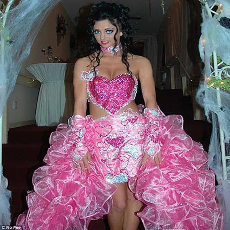 Prepare to be amazed by the 20 most weird and outrageous wedding dresses ever! From unconventional designs to bold statements, witness the extraordinary side of bridal fashion that pushes boundaries. #WeirdWeddingDresses #OutrageousBridalFashion #UnconventionalBrides