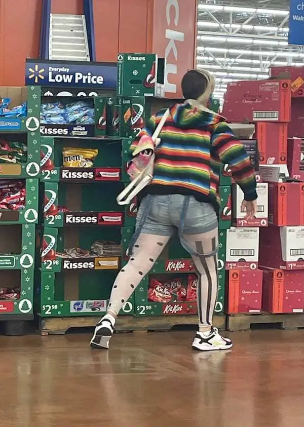 66 Of The Wildest “People Of Walmart” Photos To Prove That It’s A Place Like Nowhere Else