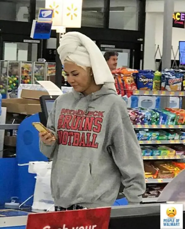 66 Of The Wildest “People Of Walmart” Photos To Prove That It’s A Place Like Nowhere Else