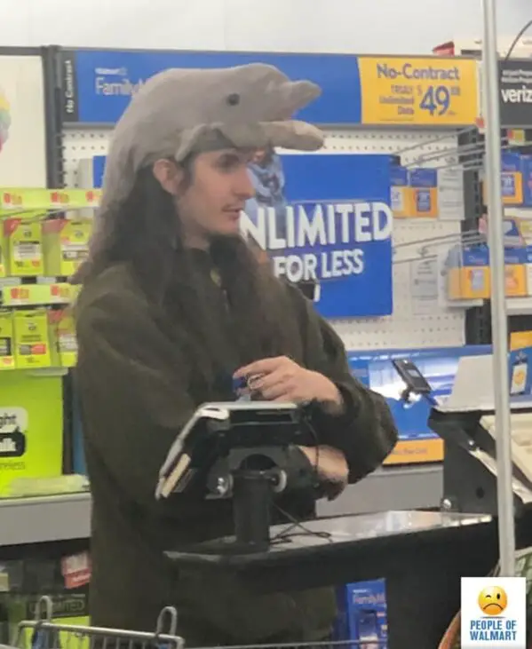 66 Of The Wildest “People Of Walmart” Photos To Prove That It’s A Place Like Nowhere Else