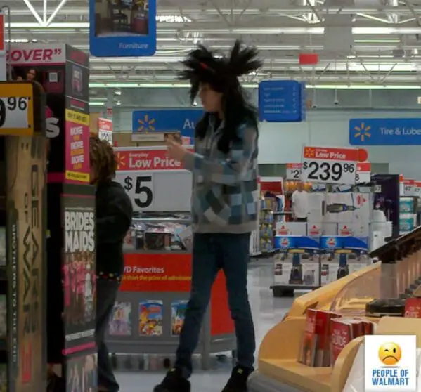 66 Of The Wildest “People Of Walmart” Photos To Prove That It’s A Place Like Nowhere Else