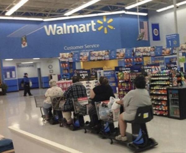 66 Of The Wildest “People Of Walmart” Photos To Prove That It’s A Place Like Nowhere Else