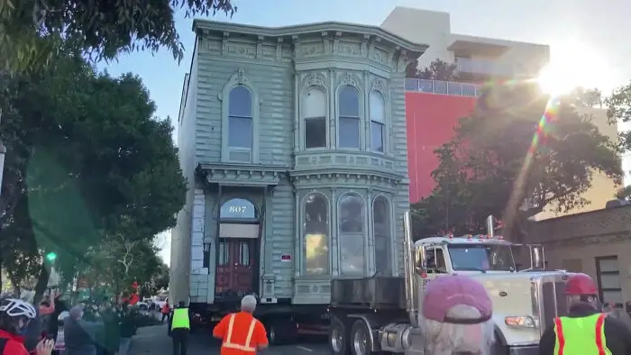 San Francisco broker invests $400K to transport $2.6M historic victorian mansion by truck Tim Brown spends $400K to move $2.6M Victorian mansion in SF! Historic home relocation stuns in viral San Francisco real estate feat.