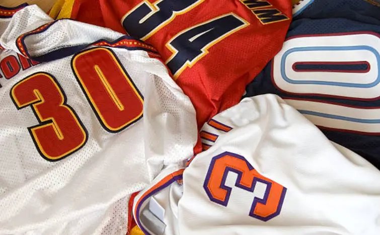 Why Mitchell And Ness Is a Fan Favorite In Sports Fashion