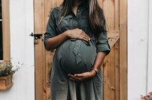 This guide aims to prepare soon-to-be parents for this remarkable experience, focusing on key aspects that are crucial yet often overlooked.