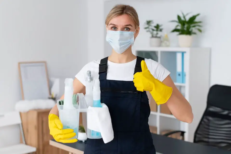 When it comes to keeping your home clean, choosing the right type of cleaning service is crucial. In the world of professional Spokane housekeeping, there are primarily two options: same-day cleaning services and scheduled cleaning services. Each type has its benefits and is suited to different needs and lifestyles. "Live Clean Today" offers both services, understanding that different homes and homeowners have varied requirements. Let's compare these two types of services to help you decide what’s best for your home.