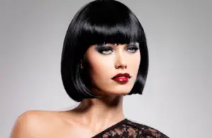 Are you considering adding some flair to your hairstyle with bangs? Bangs, also known as fringes, can completely transform your look by framing your face and accentuating your features. However, choosing the right type of bangs for your face shape and features is crucial to achieving a flattering and stylish outcome. 