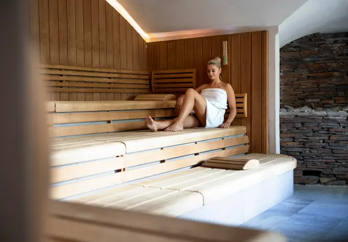 Escape to Tranquility: Finding the Right Sauna for Your Utah Residence
