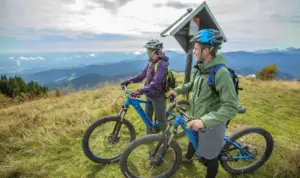 Mountain biking vacations offer a blend of adventure, nature, and physical activity. Whether you are a seasoned biker or a beginner, hitting the trails can provide an exhilarating experience and an excellent way to explore new landscapes. This guide will help you plan and enjoy a mountain biking vacation, covering essential aspects from choosing the right destination to necessary gear and tips for a memorable trip.