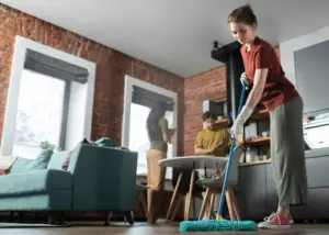 Deep cleaning your home is an essential part of maintaining a healthy, organized, and aesthetically pleasing environment. Unlike regular cleaning, which tackles surface-level tasks such as sweeping, dusting, and wiping down counters, deep cleaning involves a thorough cleaning of every corner, crevice, and surface in your home. The frequency with which you should deep clean depends on various factors, including the size of your home, the number of occupants, and lifestyle factors such as pets or allergies.