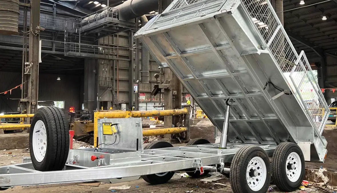 Have you ever wondered how to efficiently transport heavy loads without compromising safety and durability? Are you seeking a solution that combines strength and longevity for your commercial needs? Look no further than advanced trailers. 