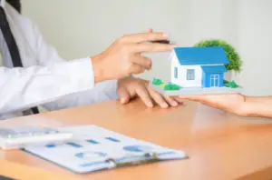Buying a house is a significant milestone, but for doctors who often work long and unpredictable hours, the process can be especially challenging. Whether you're a resident, attending, or specialist, balancing house-hunting with a demanding schedule is tough. However, there are strategies you can use to streamline the home-buying process and save time while ensuring you make a sound investment. Here are some practical tips to help you be efficient while buying a house as a doctor.