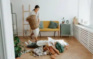 For busy professionals, maintaining an organized home can be a constant challenge, especially in bustling cities like Houston, Texas. The demands of work and everyday life often mean that home organization is put on the back burner, leading to clutter and inefficiency. However, an organized home can have a significant impact on reducing stress and improving overall productivity. By implementing practical and straightforward strategies, even the busiest individuals can create a more functional living environment that supports their fast-paced lifestyle.
